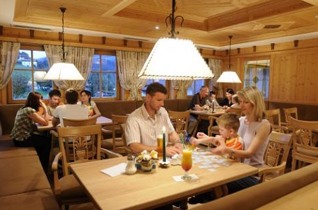 Familien-Hotel Hopfgarten