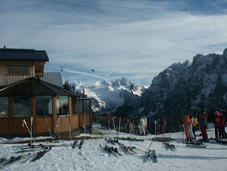 Adelheits Frhstckspension NEUWIRT, szlls Gosau / Obersterreich