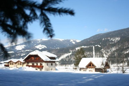 Appartement Gstehaus Pernull - Zimmer mit Frhstck, szlls Trpolach